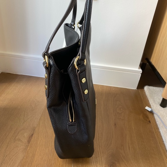 Brand new Anne Klein black leather bag - Picture 4 of 11